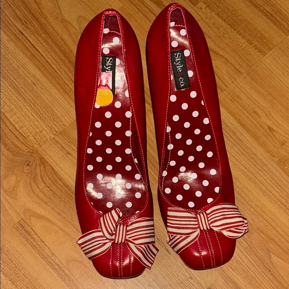Style & Co Red Polka Dot Bow Flats